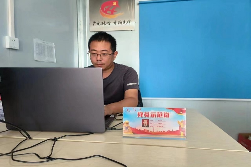 黨員示范崗┃亮身份樹標(biāo)桿，爭(zhēng)當(dāng)開路先鋒